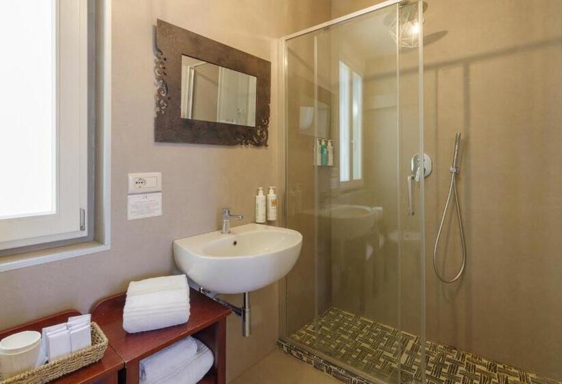 Aurora Boutique Hotel & Private Spa