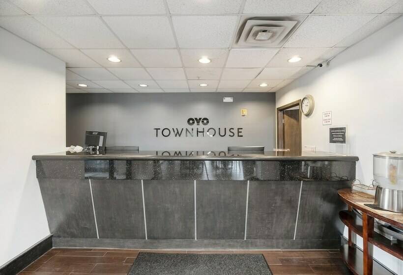 هتل Baymont By Wyndham Houston North
