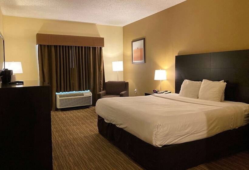 Отель Baymont By Wyndham Houston North