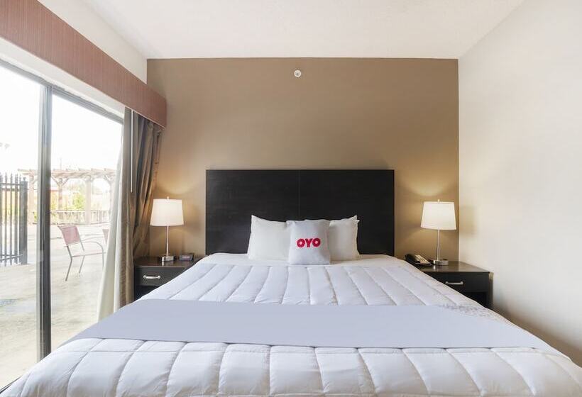 Отель Baymont By Wyndham Houston North