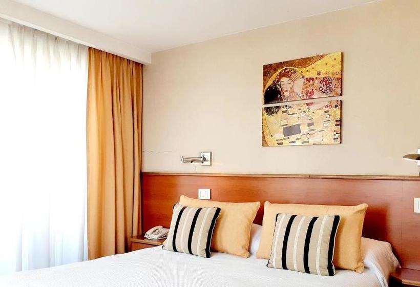 Отель Benevento