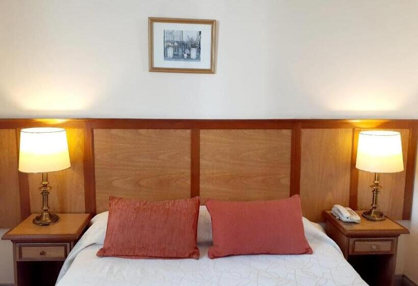 Отель Benevento