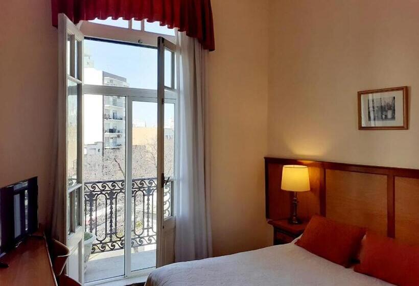 Отель Benevento