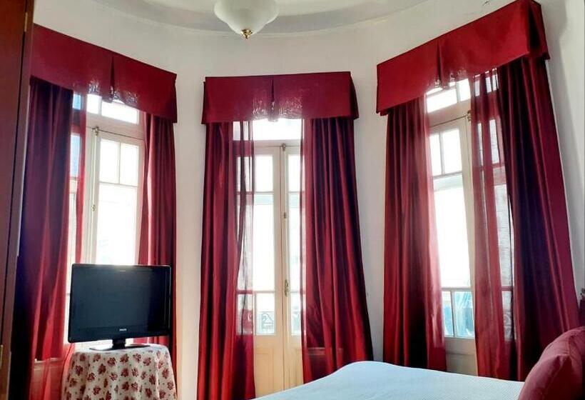 Отель Benevento