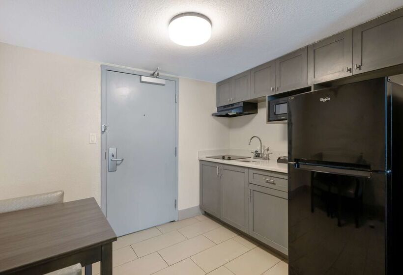 فندق Best Western Plus Daytona Inn Seabreeze