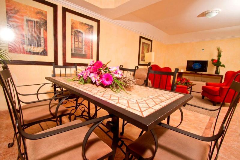 Buganvillas Hotel Suites