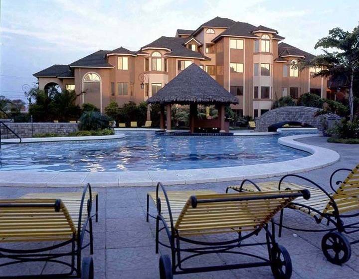 Buganvillas Hotel Suites