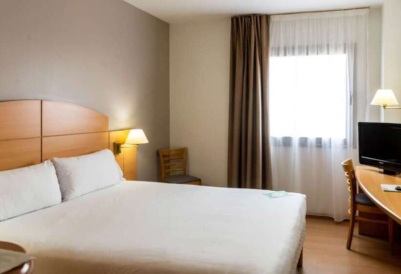 호텔 Travelodge Madrid Alcalá De Henares