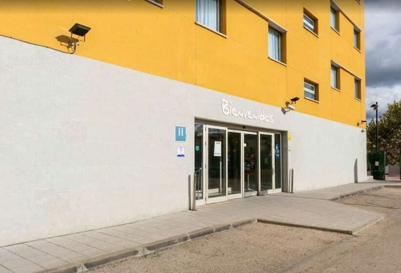 호텔 Travelodge Madrid Alcalá De Henares