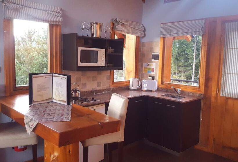 Отель Casa Del Bosque Apart, Suites & Spa