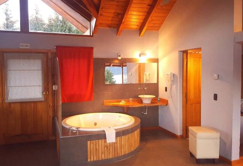 Отель Casa Del Bosque Apart, Suites & Spa