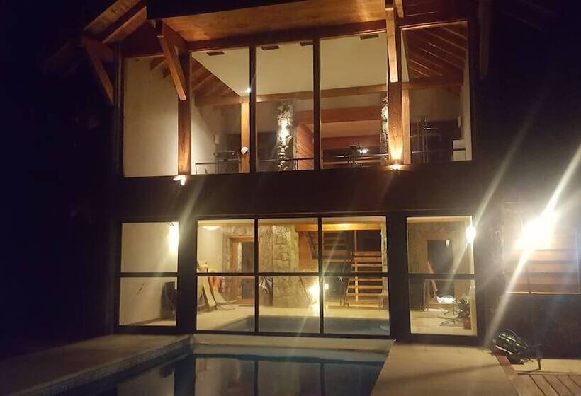 Отель Casa Del Bosque Apart, Suites & Spa