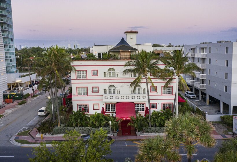 هتل Casa Faena Miami Beach