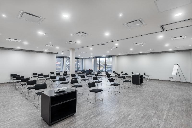 Отель City Express By Marriott Queretaro