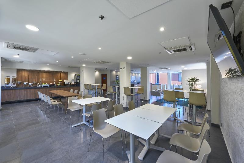 Отель City Express By Marriott Queretaro