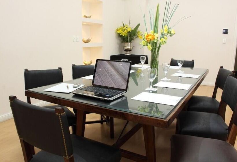 בית מלון כפרי Colonial San Nicolas