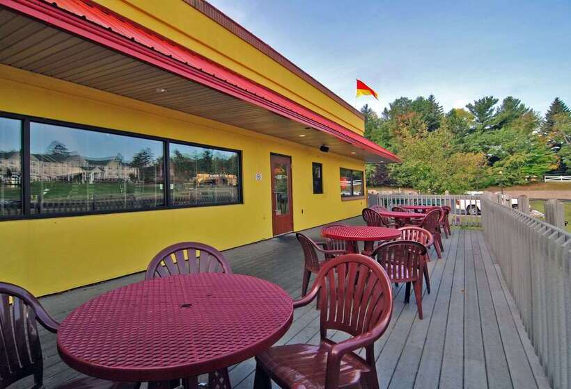 فندق Comfort Suites