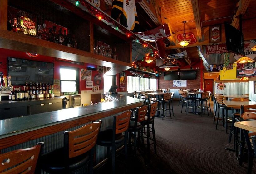 فندق Comfort Suites