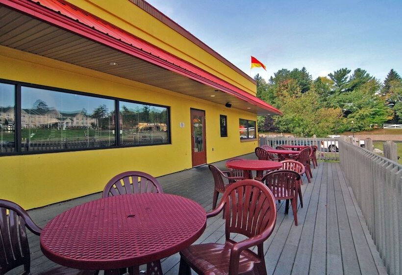 فندق Comfort Suites