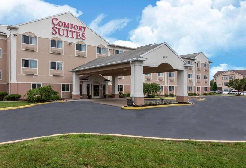 ホテル Comfort Suites Rochester Henrietta University Area