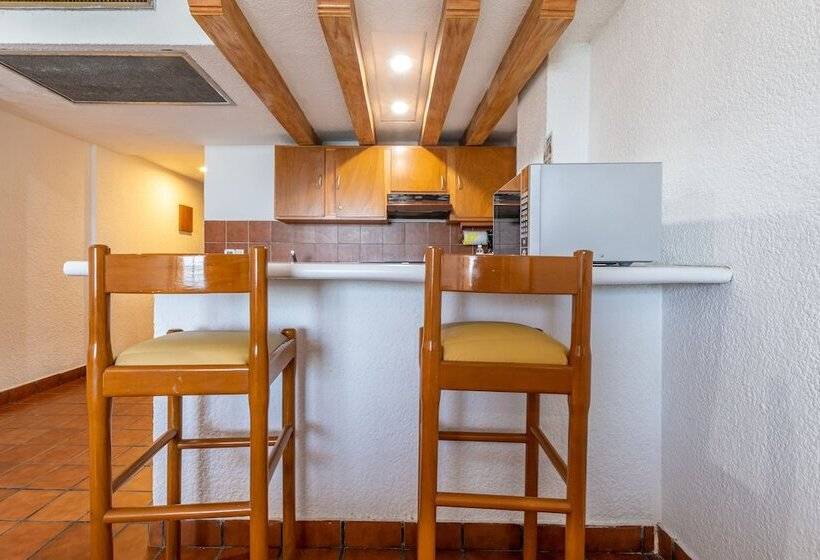 فندق Costa De Oro Beach