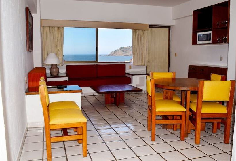 فندق Costa De Oro Beach