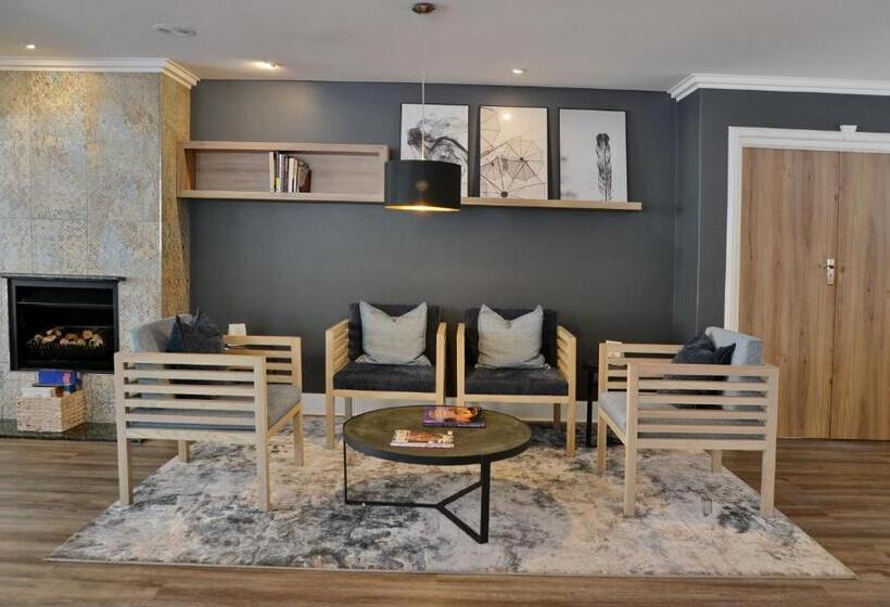 Courtyard Hotel Sandton