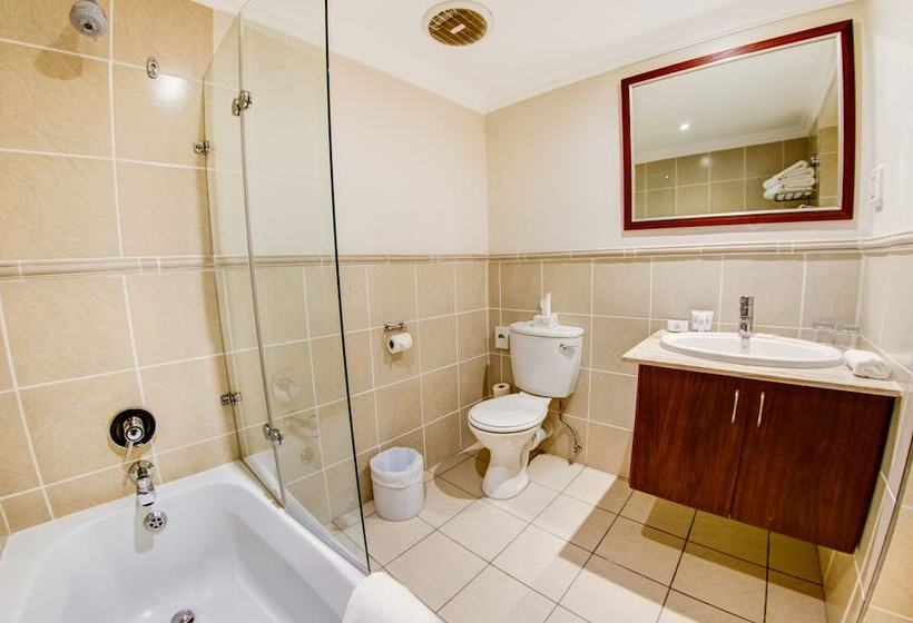 Courtyard Hotel Sandton