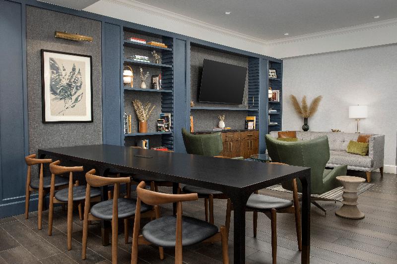 בית מלון כפרי Courtyard By Marriott Savannah Downtown   Historic District