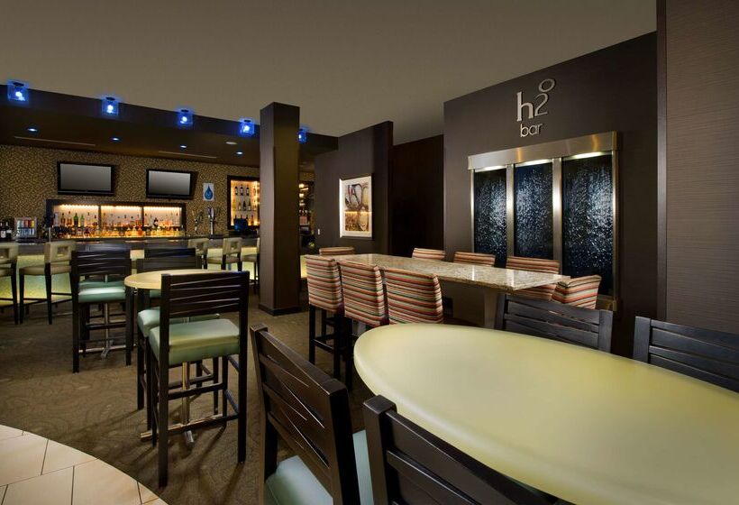 Doubletree By Hilton Hotel Chattanooga Downtown