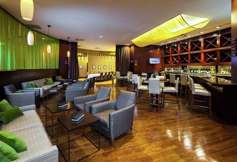 هتل Doubletree By Hilton San Jose