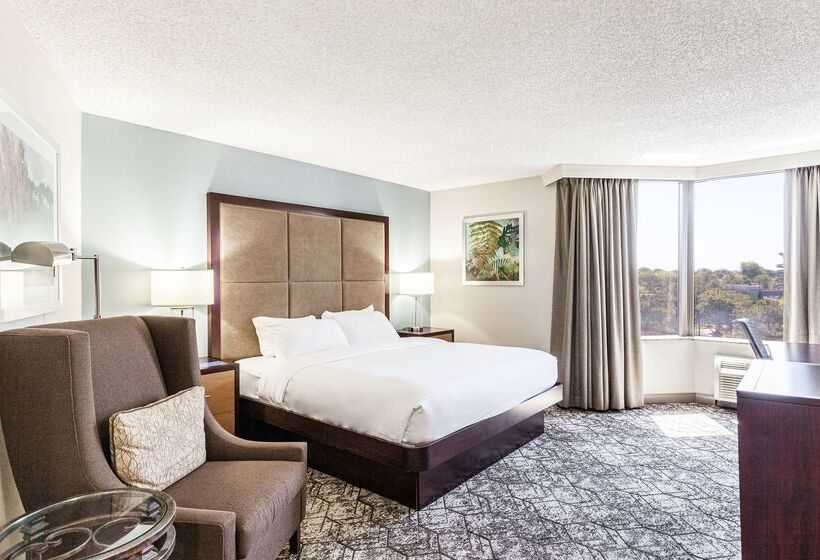 Doubletree By Hilton Hotel Memphis