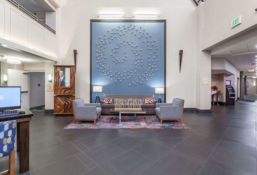 Doubletree By Hilton Hotel Memphis