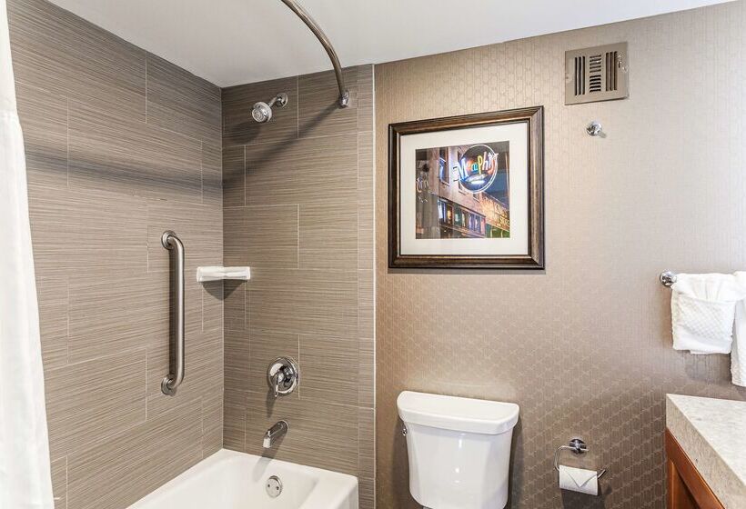 Doubletree By Hilton Hotel Memphis
