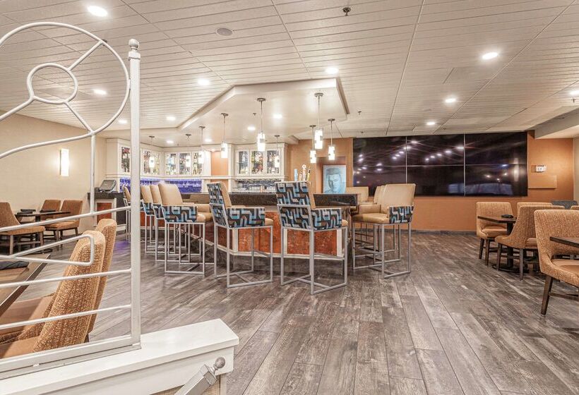 Doubletree By Hilton Hotel Memphis