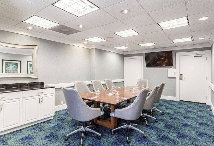 Doubletree By Hilton Hotel Memphis