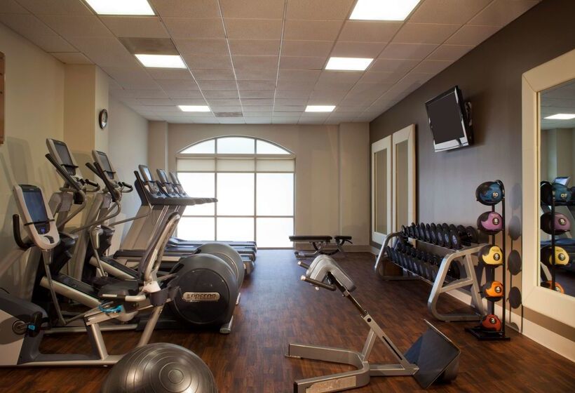 בית מלון כפרי Embassy Suites By Hilton Austin Arboretum