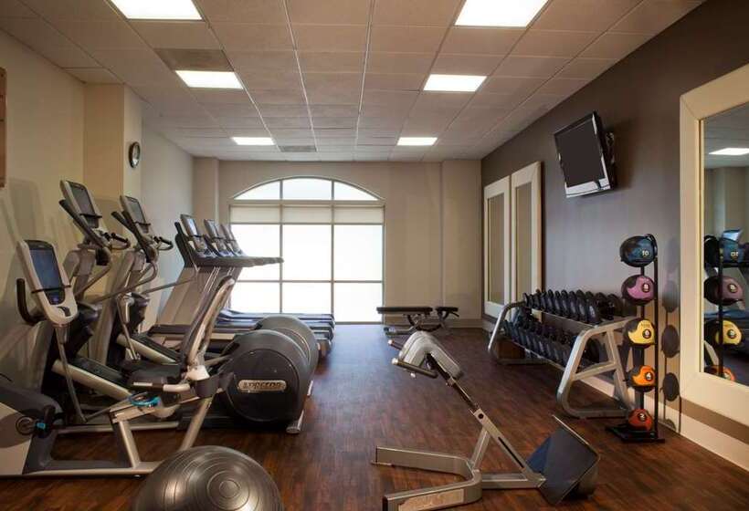 בית מלון כפרי Embassy Suites By Hilton Austin Arboretum