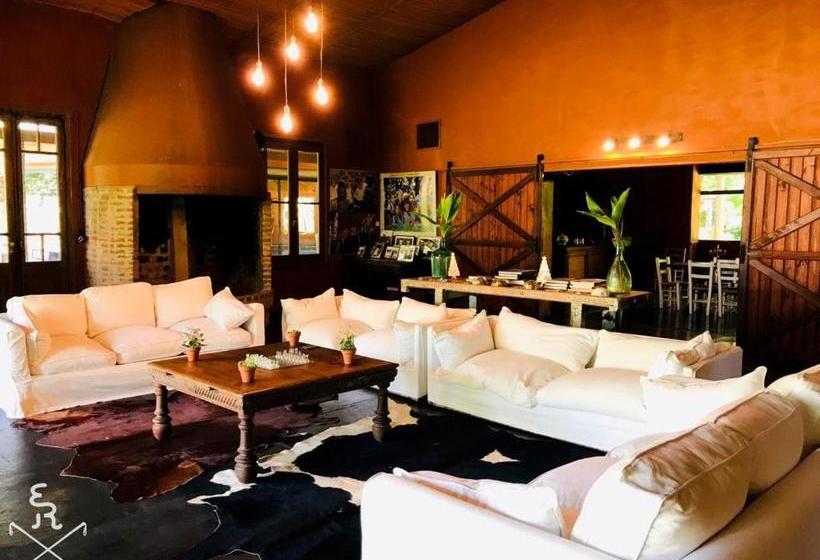 فندق Estancia Rosario de Areco