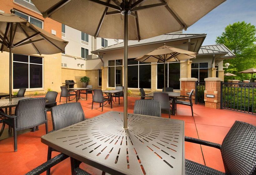 هتل Hilton Garden Inn Chattanooga Downtown