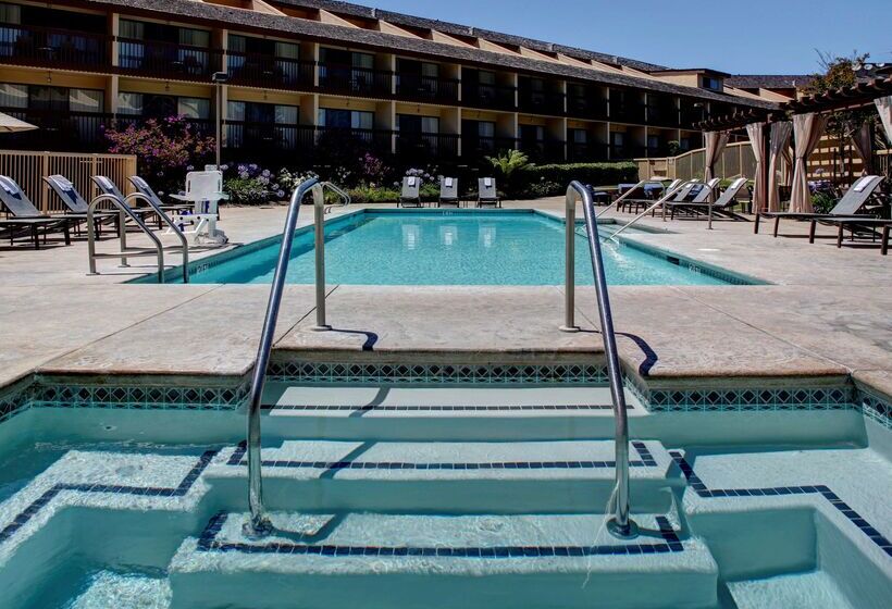 ホテル Hilton Garden Inn Monterey