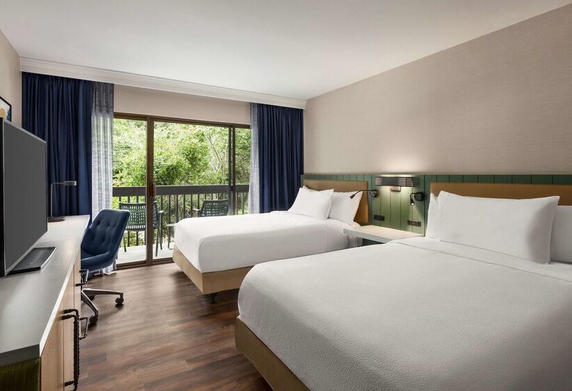 ホテル Hilton Garden Inn Monterey