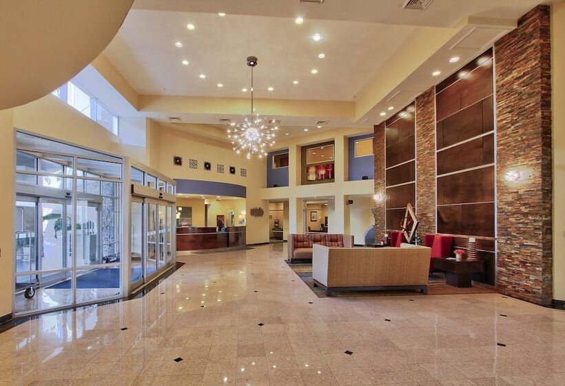 Holiday Inn Express Hotel & Suites Houston Downtown Convention Center, An Ihg