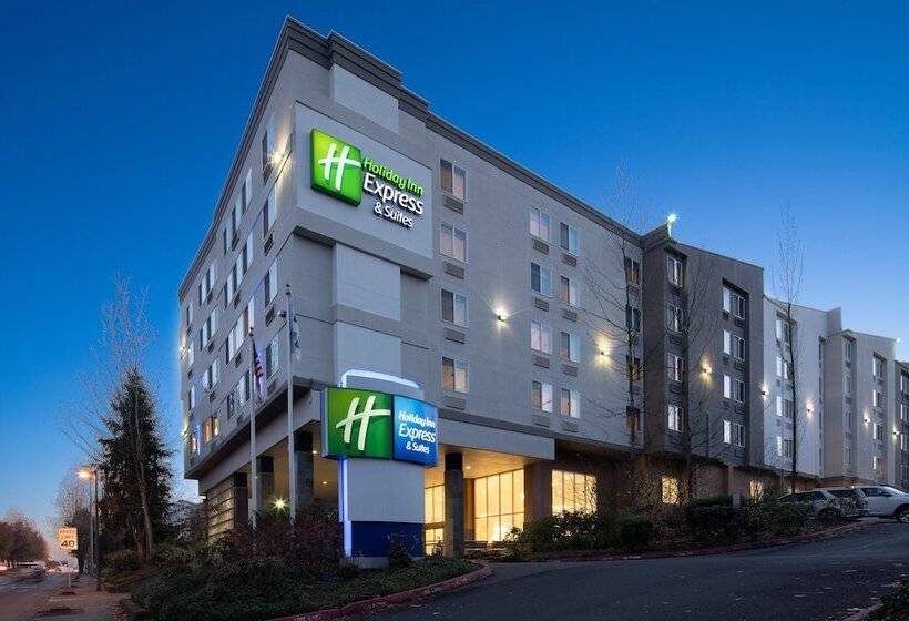 Отель Holiday Inn Express Seattle   Sea Tac Airport, An Ihg