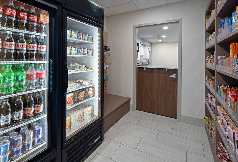 Отель Holiday Inn Express Seattle   Sea Tac Airport, An Ihg