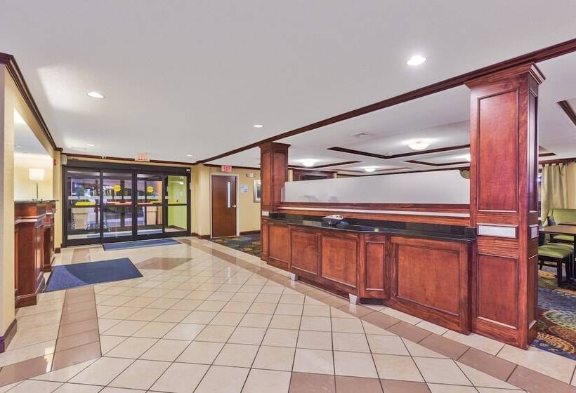 酒店 Holiday Inn Exp Winston Salem By Ihg