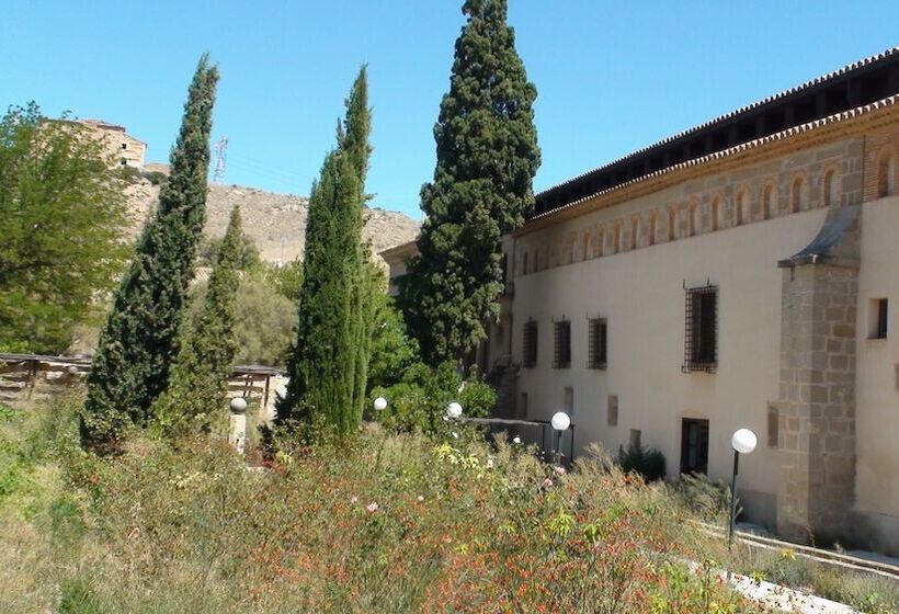 Отель Hospederia Monasterio De Rueda