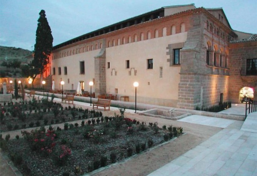 Отель Hospederia Monasterio De Rueda