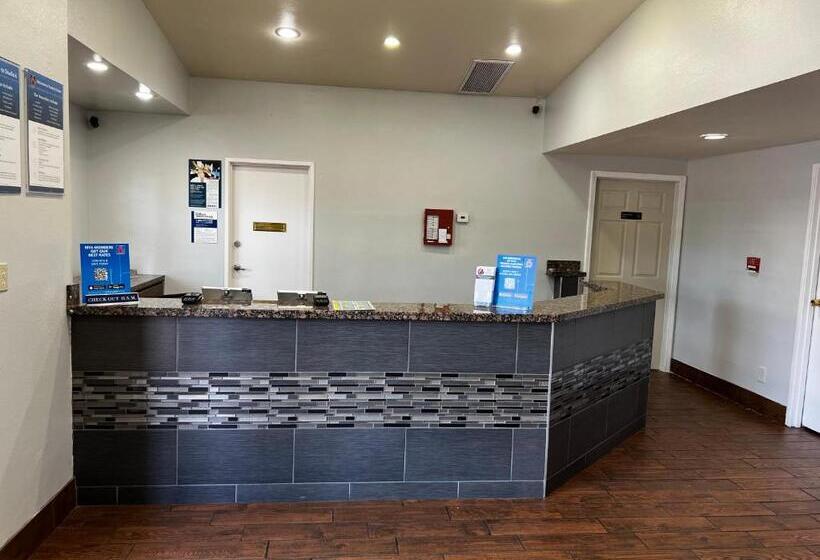 هتل Studio 6 Flagstaff Az