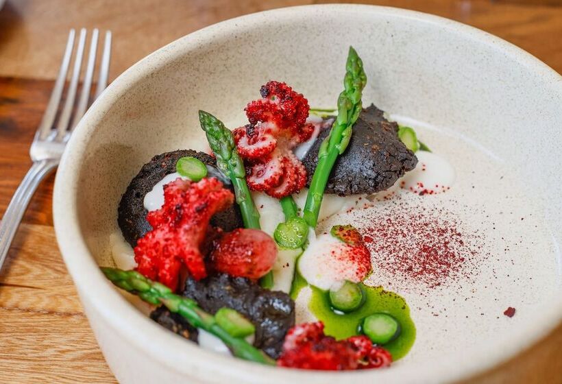 Huinid Bustillo Hotel & Spa